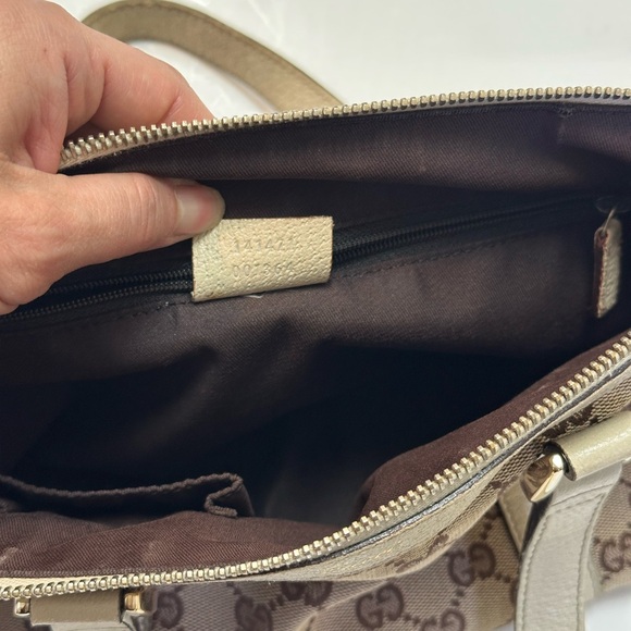 Gucci Abbey Beige and Brown Women's Bag - Picture 9 of 10